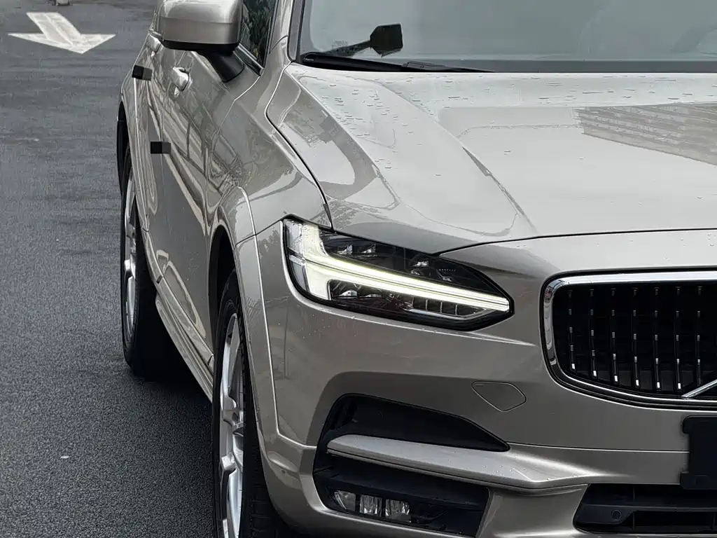 Volvo V90 2019 — фото 4