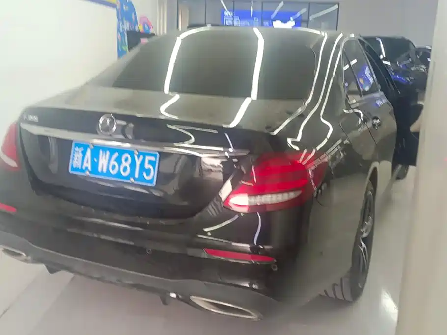 Mercedes-Benz E-Class 2017