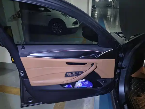 BMW 5 Series 2022