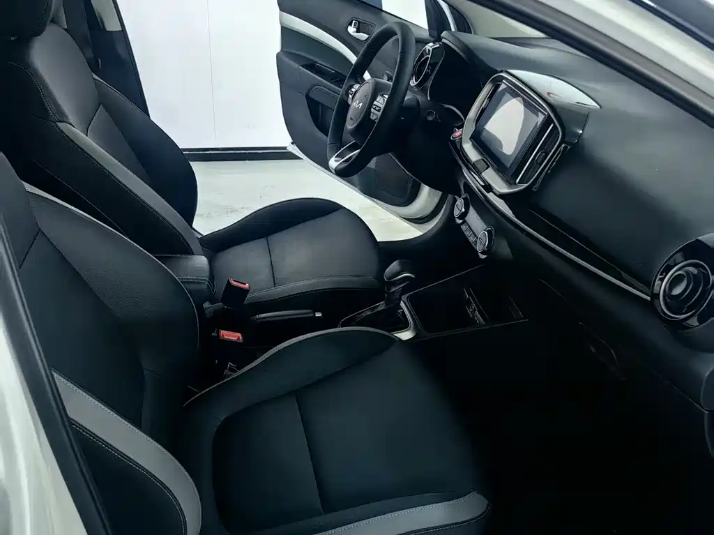 Kia KX1 2022 — фото 12