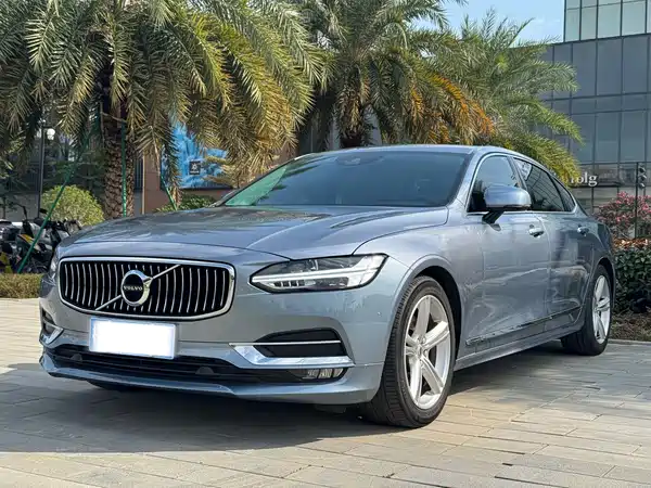 Volvo S90 2018