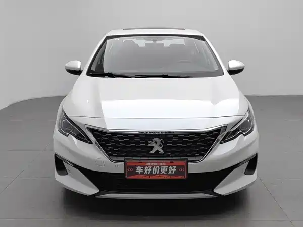 Peugeot 408 2022