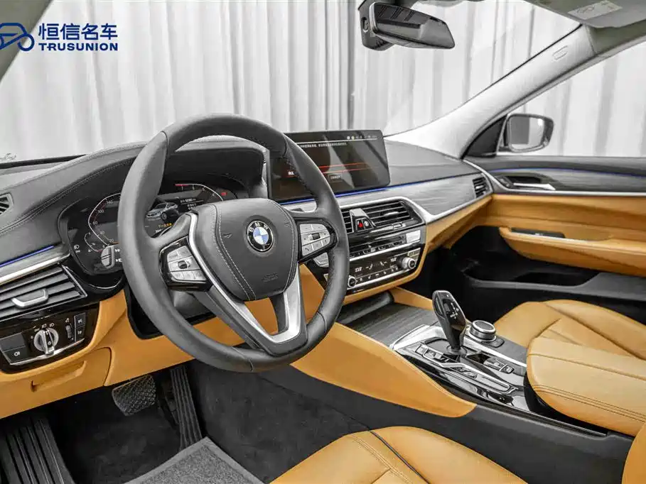 BMW 6 Series GT 2022 — фото 12