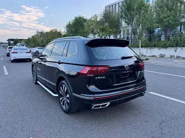 Volkswagen Tiguan L 2021