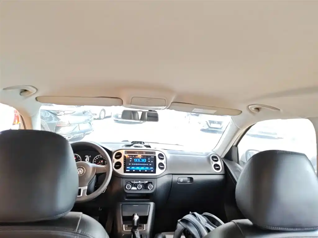 Volkswagen Tiguan 2015 — фото 18