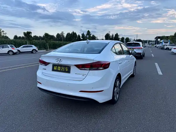 Hyundai Celesta 2017