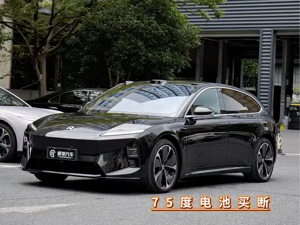 NIO ET5T 2025