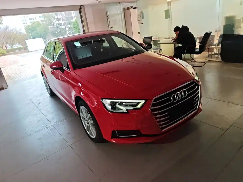 Audi A3 2019 — фото 22