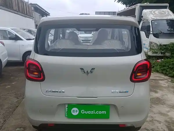 Wuling Hongguang MINIEV 2025