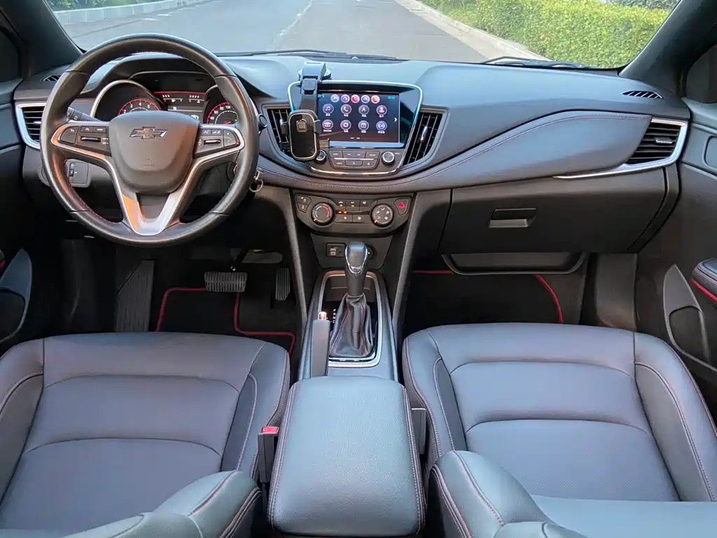 Chevrolet Monza 2019 — фото 10