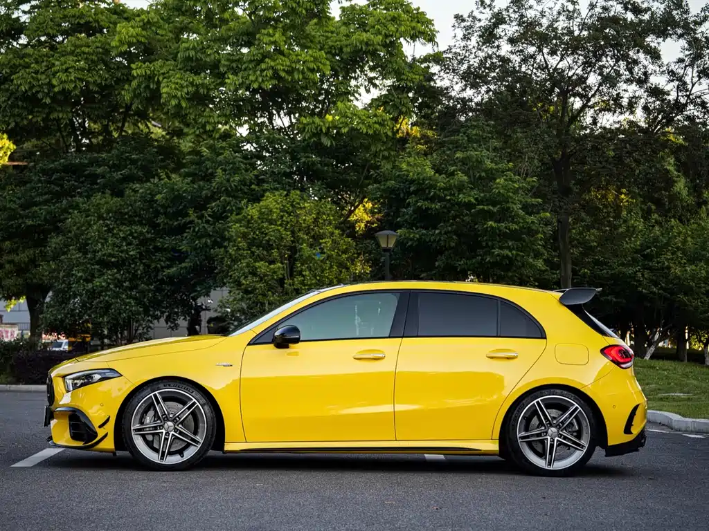 Mercedes-Benz A-Class AMG 2022 — фото 3