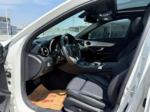Mercedes-Benz C-Class 2016