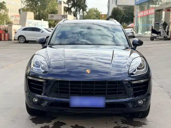 Porsche Macan 2014
