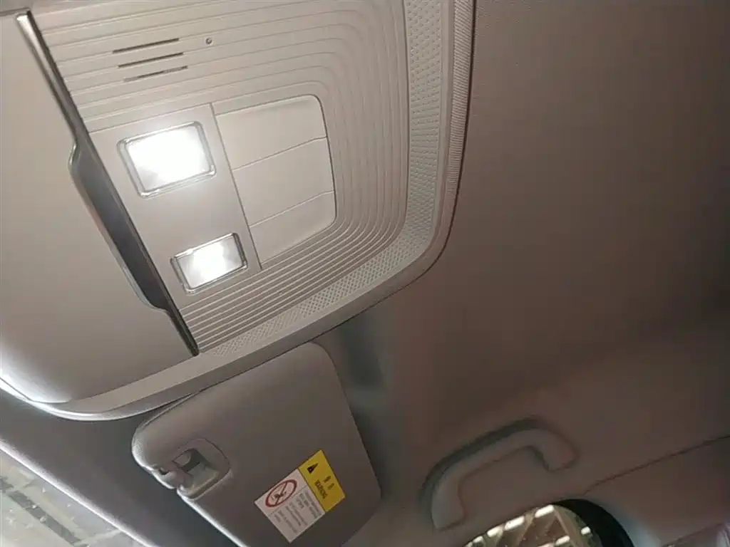 BYD Seal 05 DM-i 2025 — фото 18