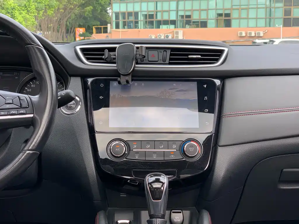 Nissan Qashqai 2021 — фото 18