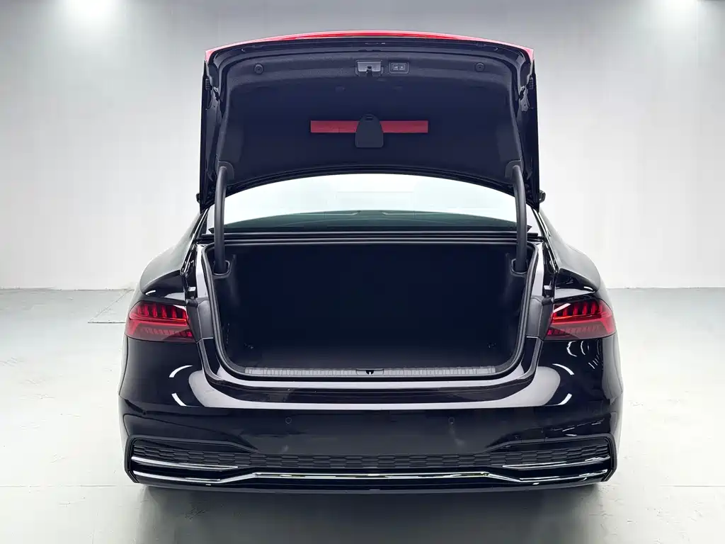 Audi A7L 2026 — фото 20