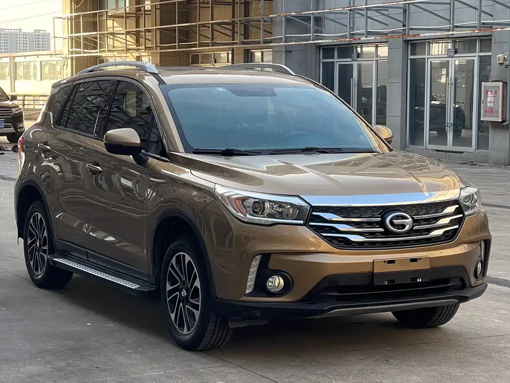 GAC Motor Trumpchi GS4 2016 — фото 3