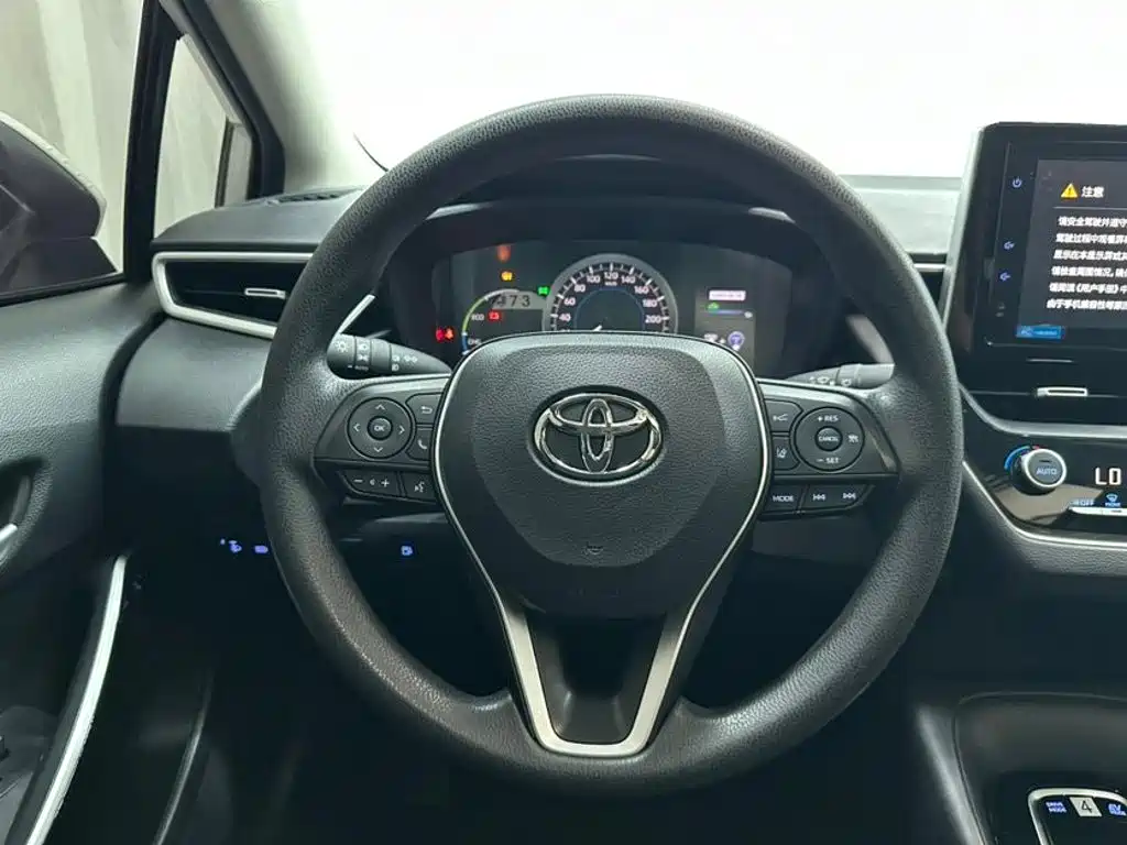 Toyota Corolla 2022 — фото 10