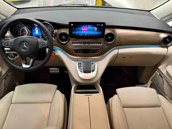 Mercedes-Benz V-Class 2023