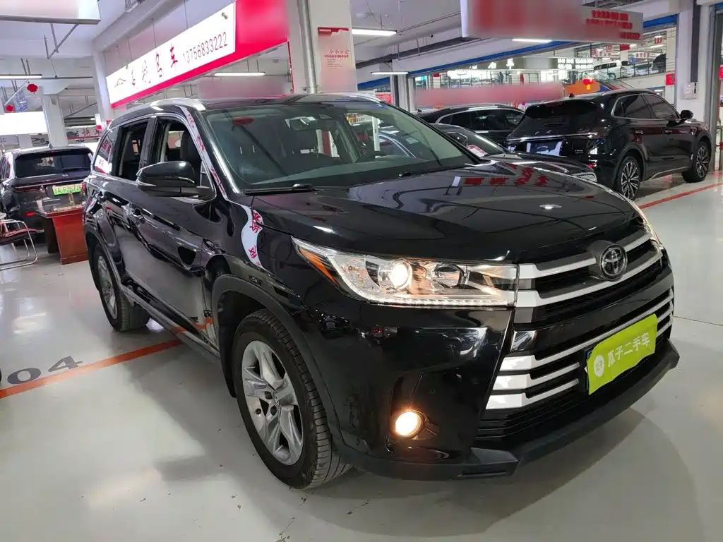 Toyota Highlander 2020