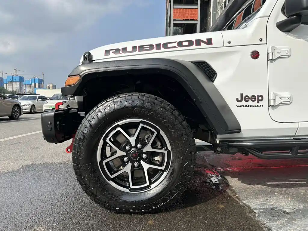 Jeep Wrangler 2023 — фото 17