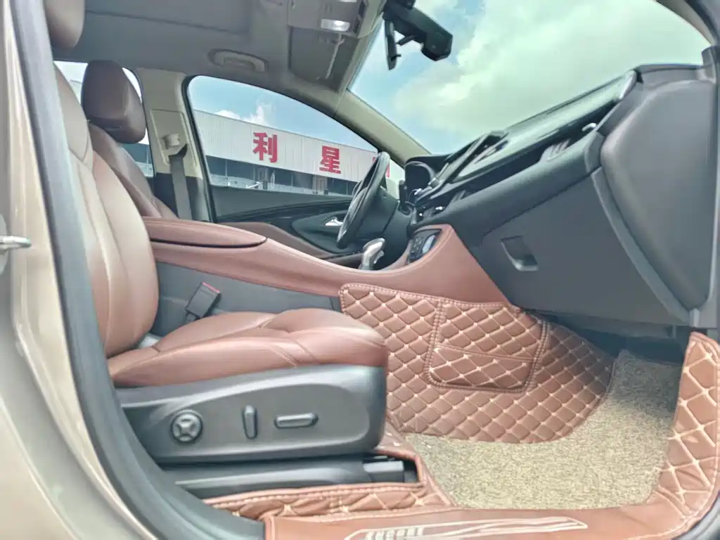 Buick Envision Plus 2019 — фото 11
