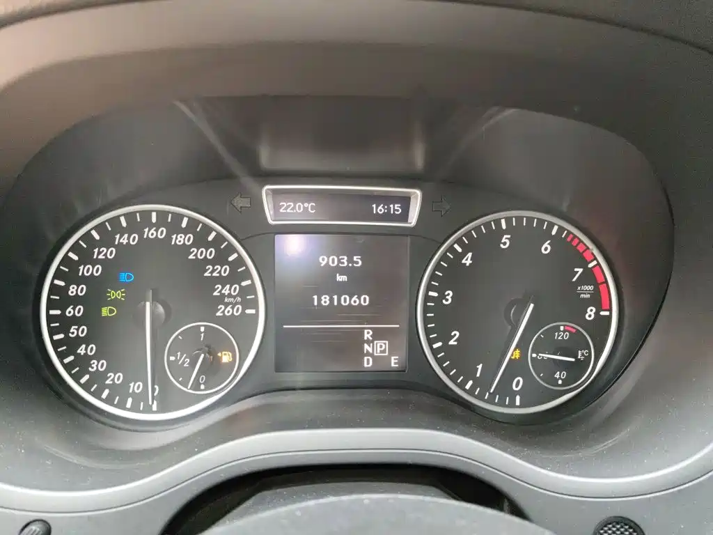 Mercedes-Benz B-Class 2014 — фото 12