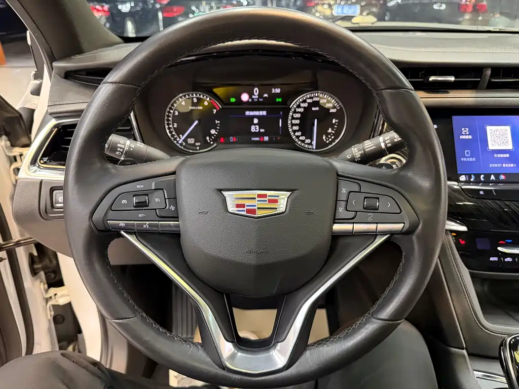 Cadillac XT6 2020 — фото 20
