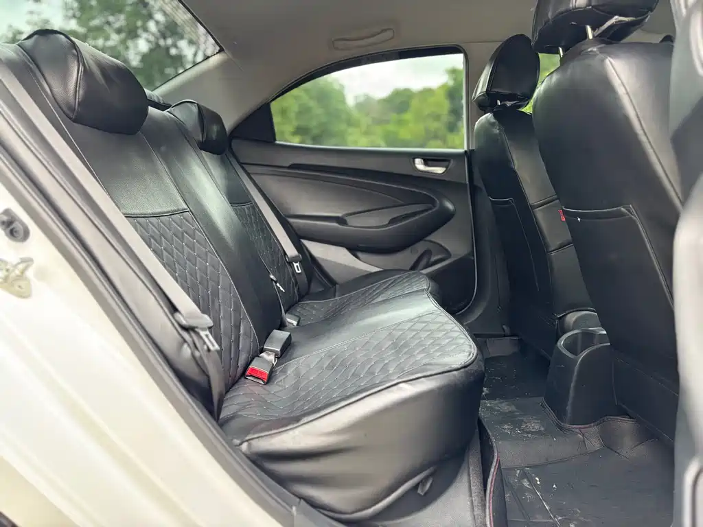 Hyundai Verna 2017 — фото 14