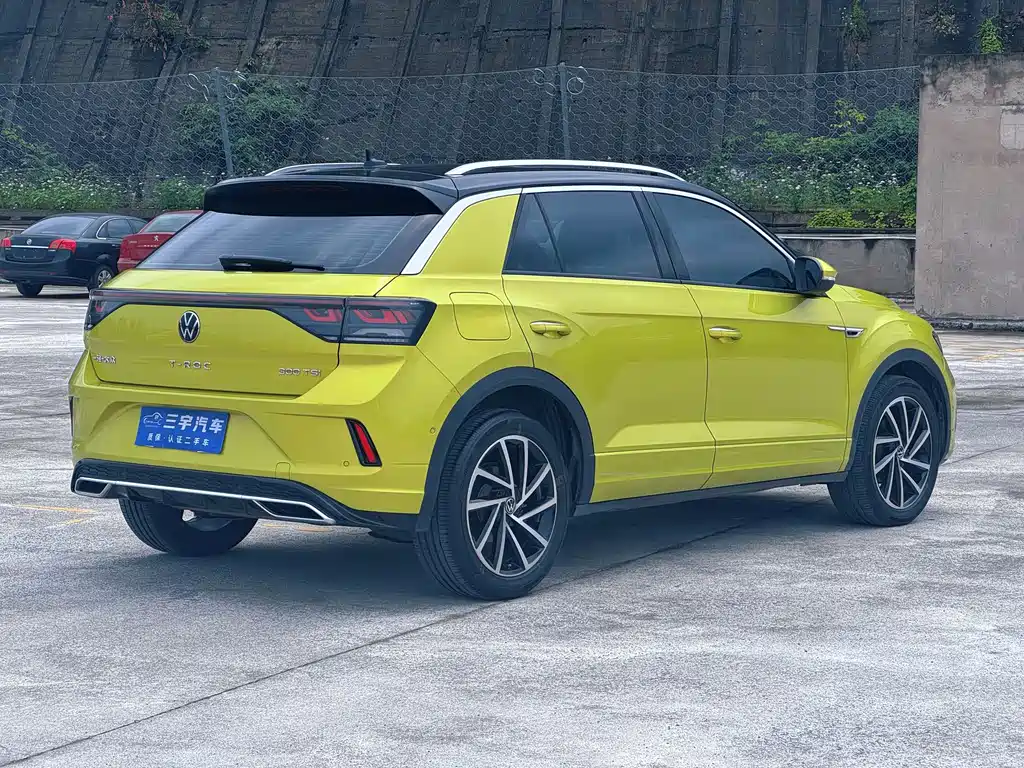 Volkswagen T-Roc 2023 — фото 4