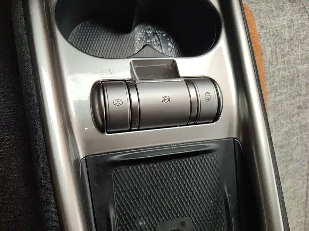 BYD Dolphin 2023