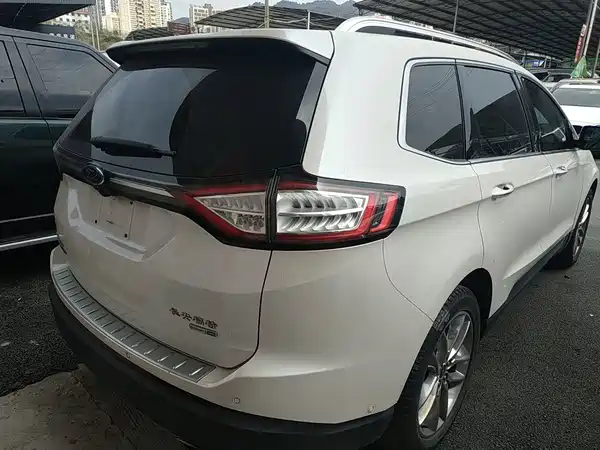 Ford Edge 2018