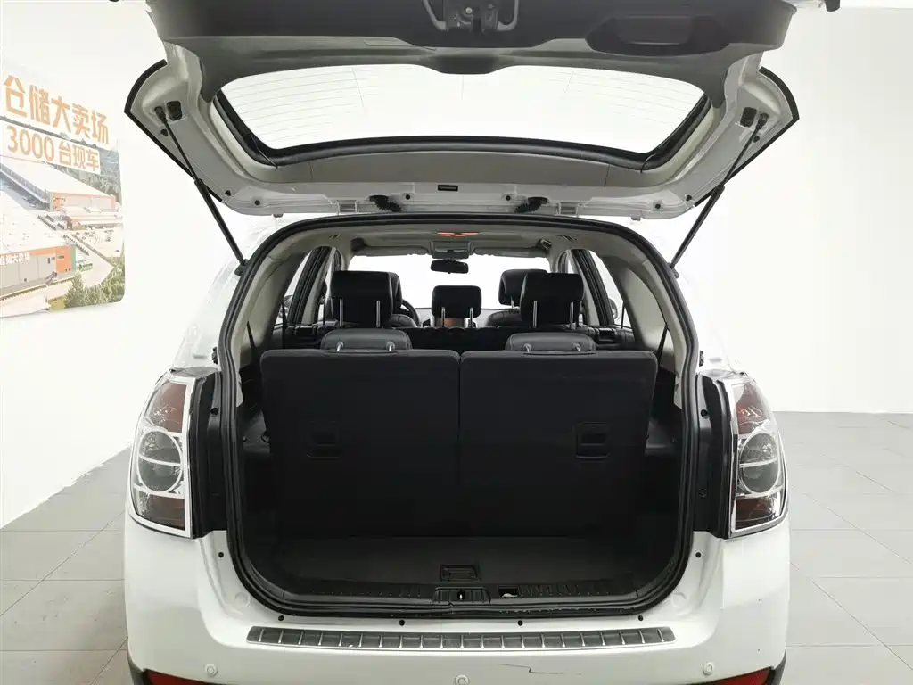 Chevrolet Captiva 2014 — фото 16