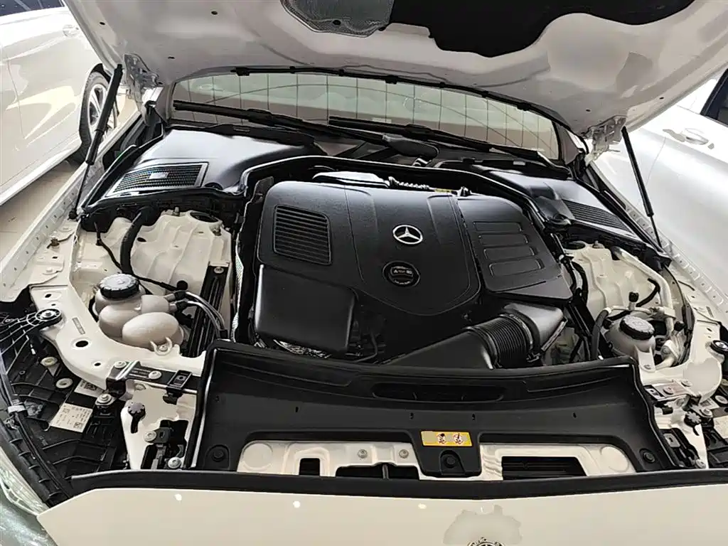 Mercedes-Benz C-Class 2023 — фото 20
