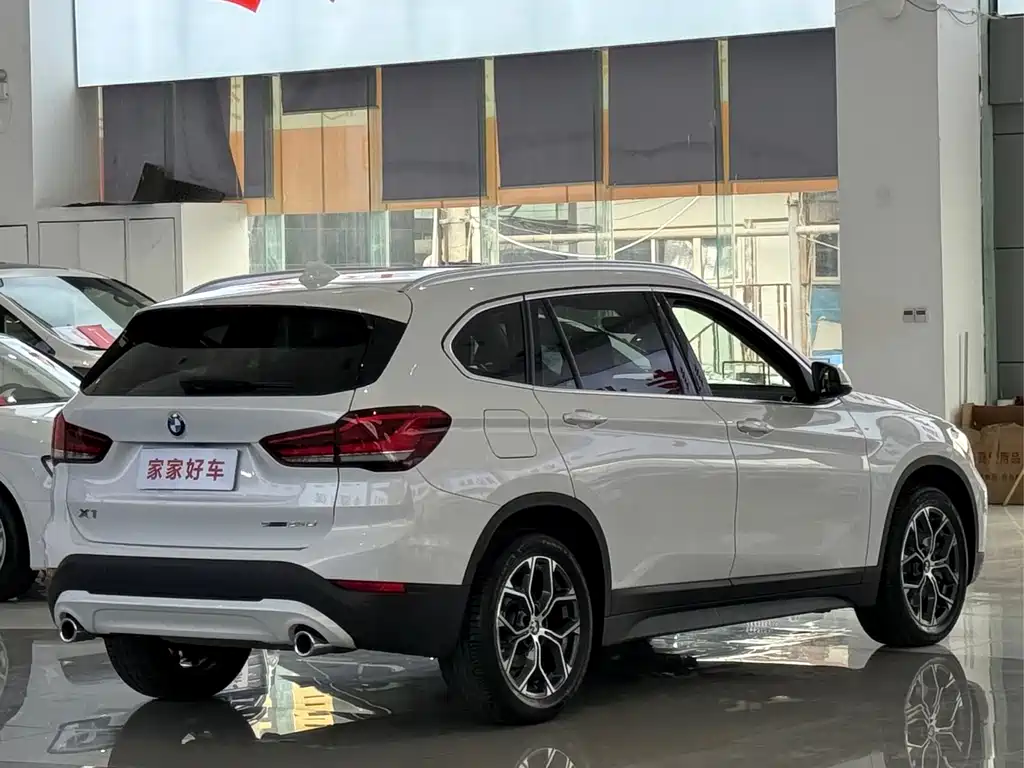 BMW X1 2022 — фото 16