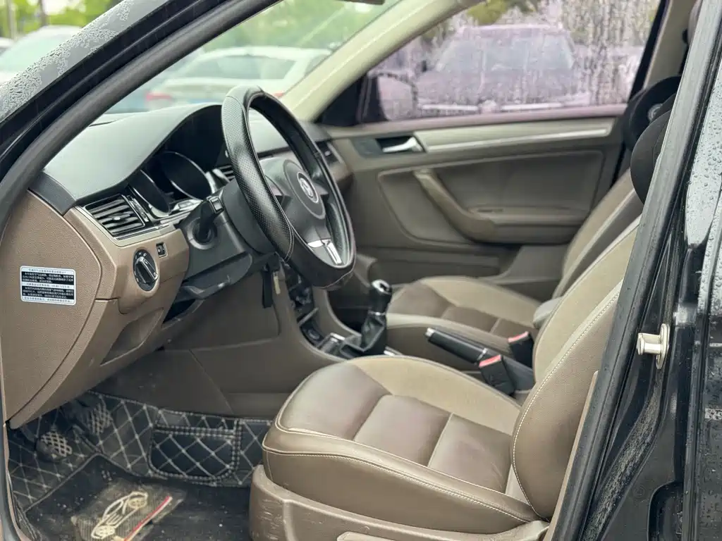 Volkswagen Bora 2015