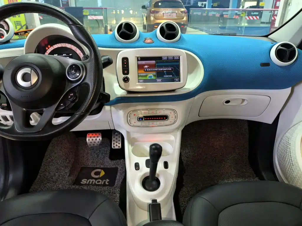 smart Forfour 2017 — фото 13