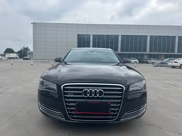 Audi A8 2013
