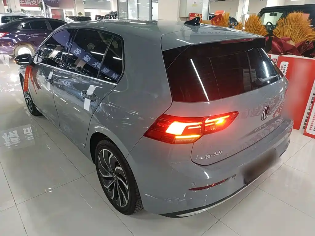 Volkswagen Golf 2022