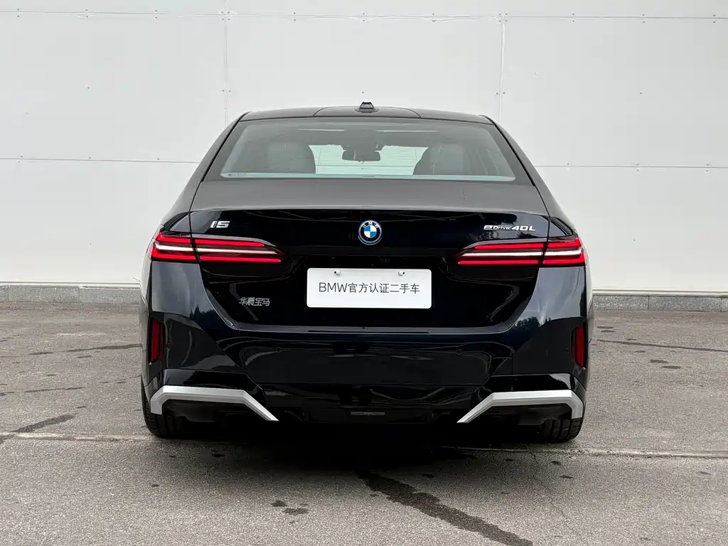BMW i5 2025 — фото 14
