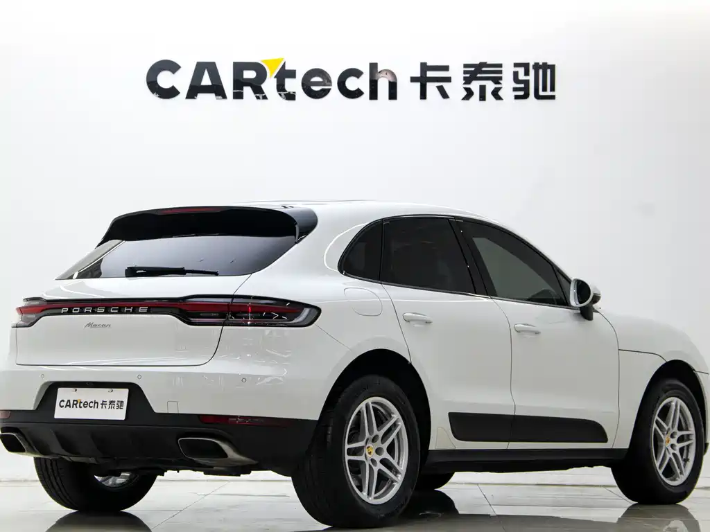 Porsche Macan 2021 — фото 7