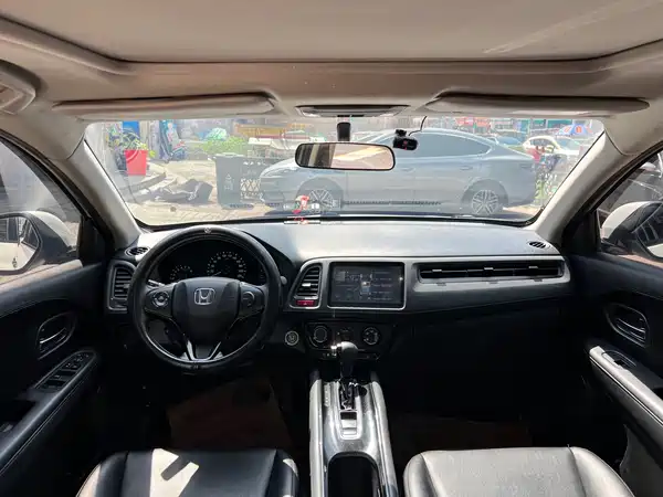 Honda Vezel 2017