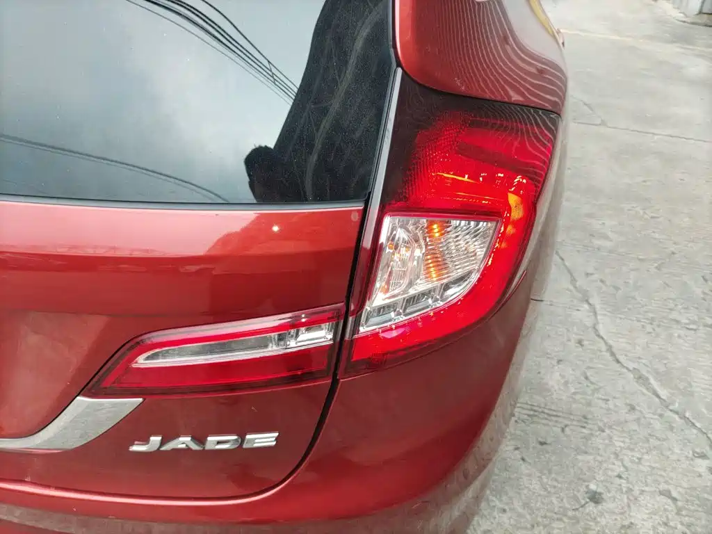 Honda Jade 2015 — фото 24