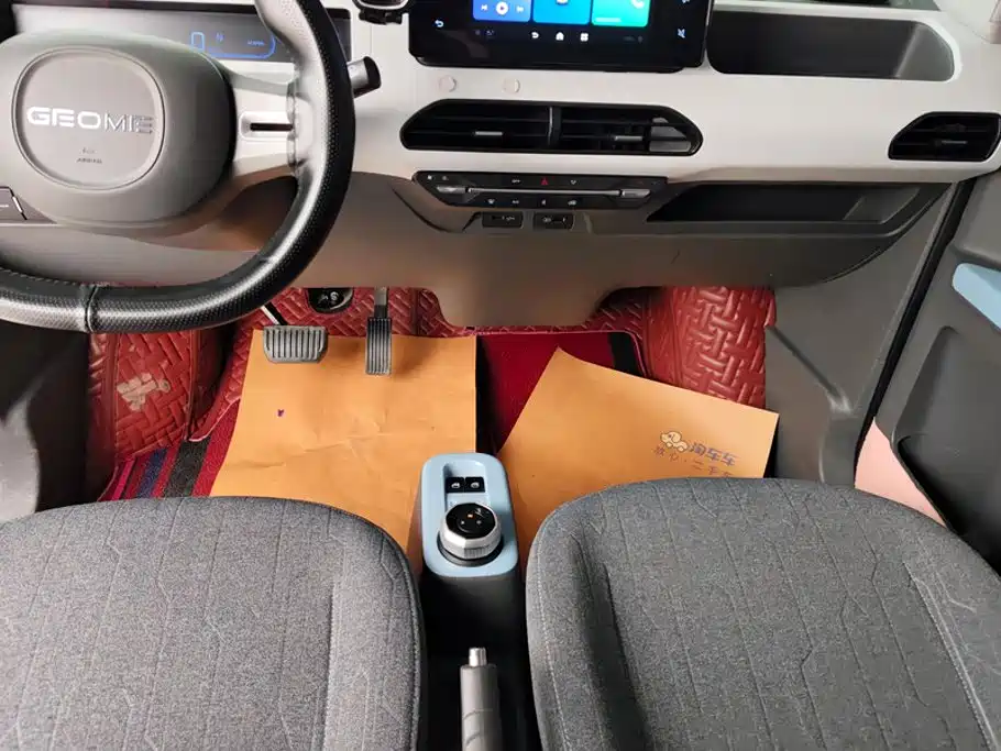 Geely Galaxy Panda 2023 — фото 16