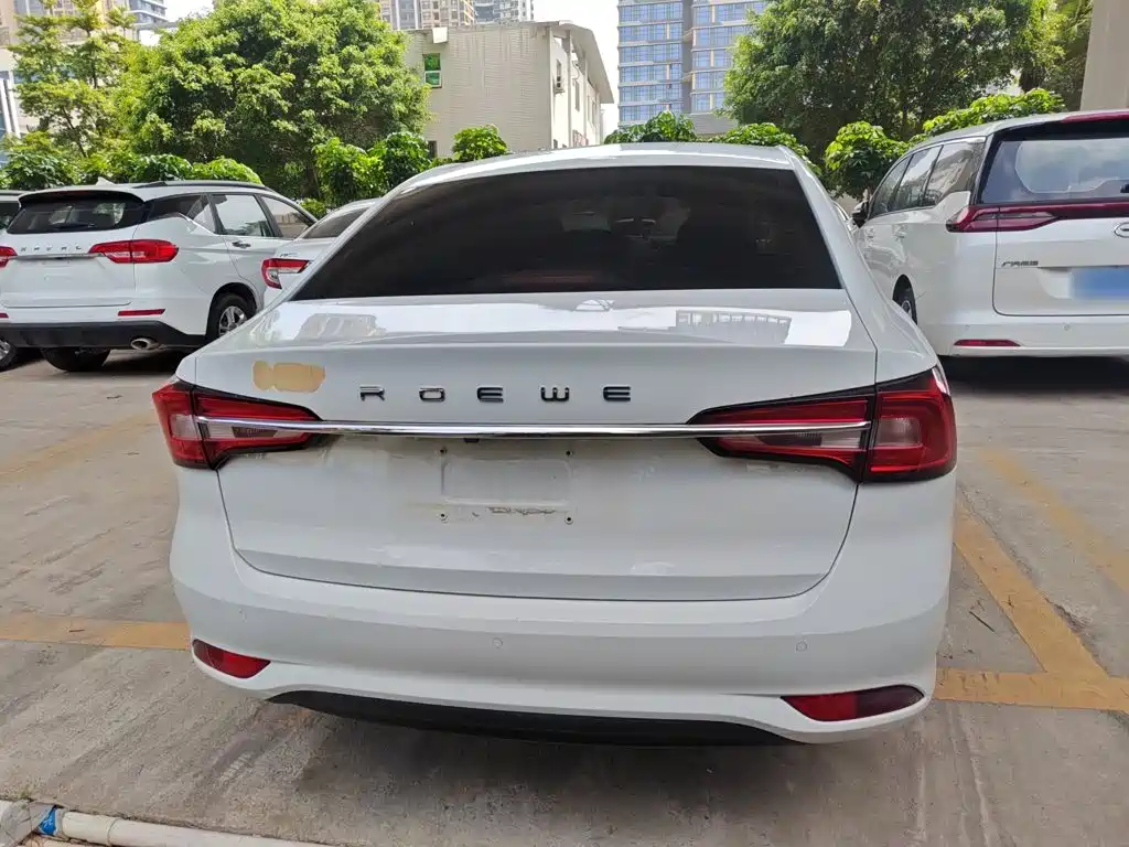Roewe i5 2019