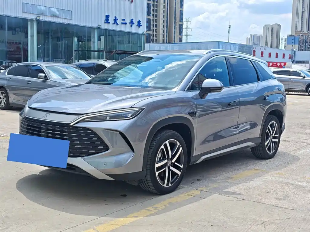 BYD Song L DM-i 2025 — фото 1