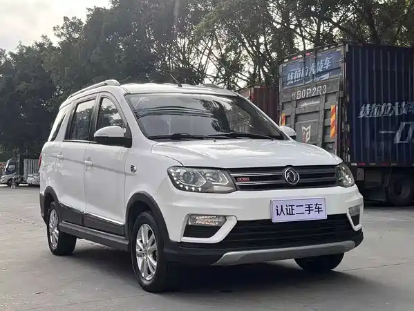 Dongfeng Scenery 370 2017