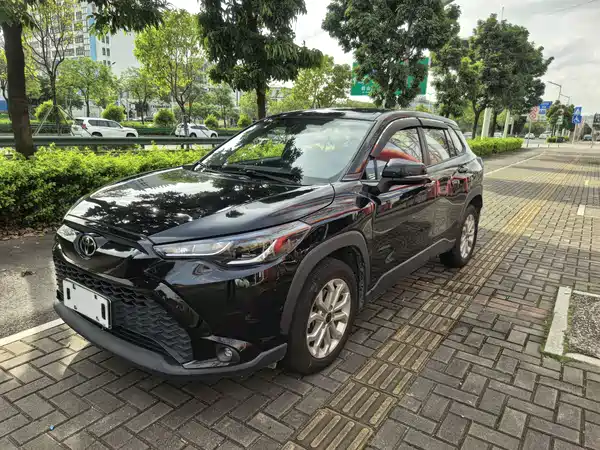 Toyota Frontlander 2022