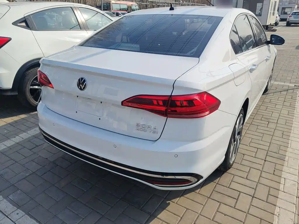 Volkswagen Bora 2023