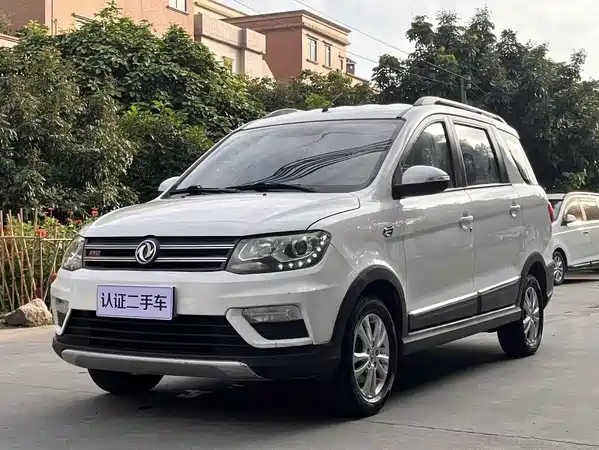 Dongfeng Scenery 370 2017